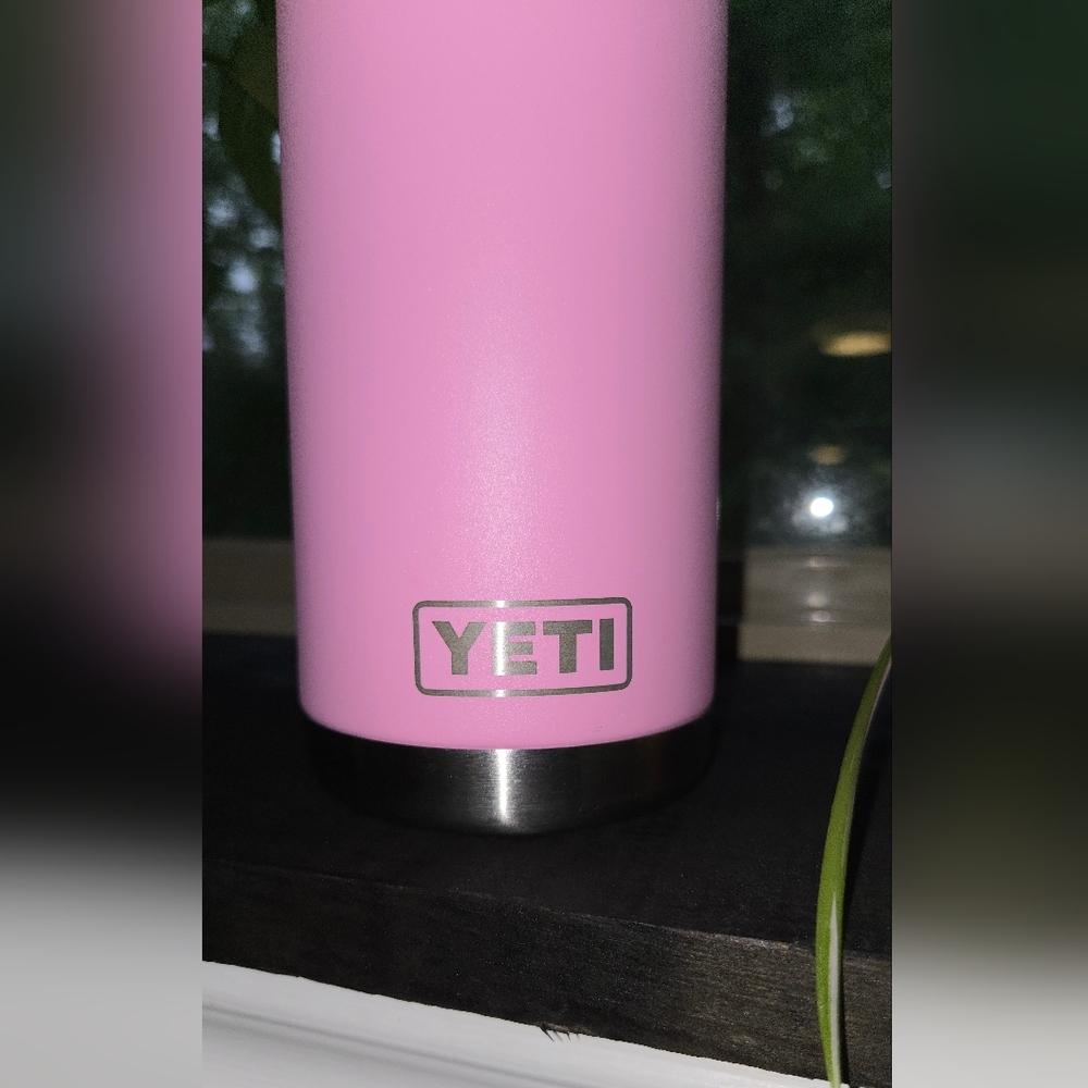 YETI Pink Waterbottle